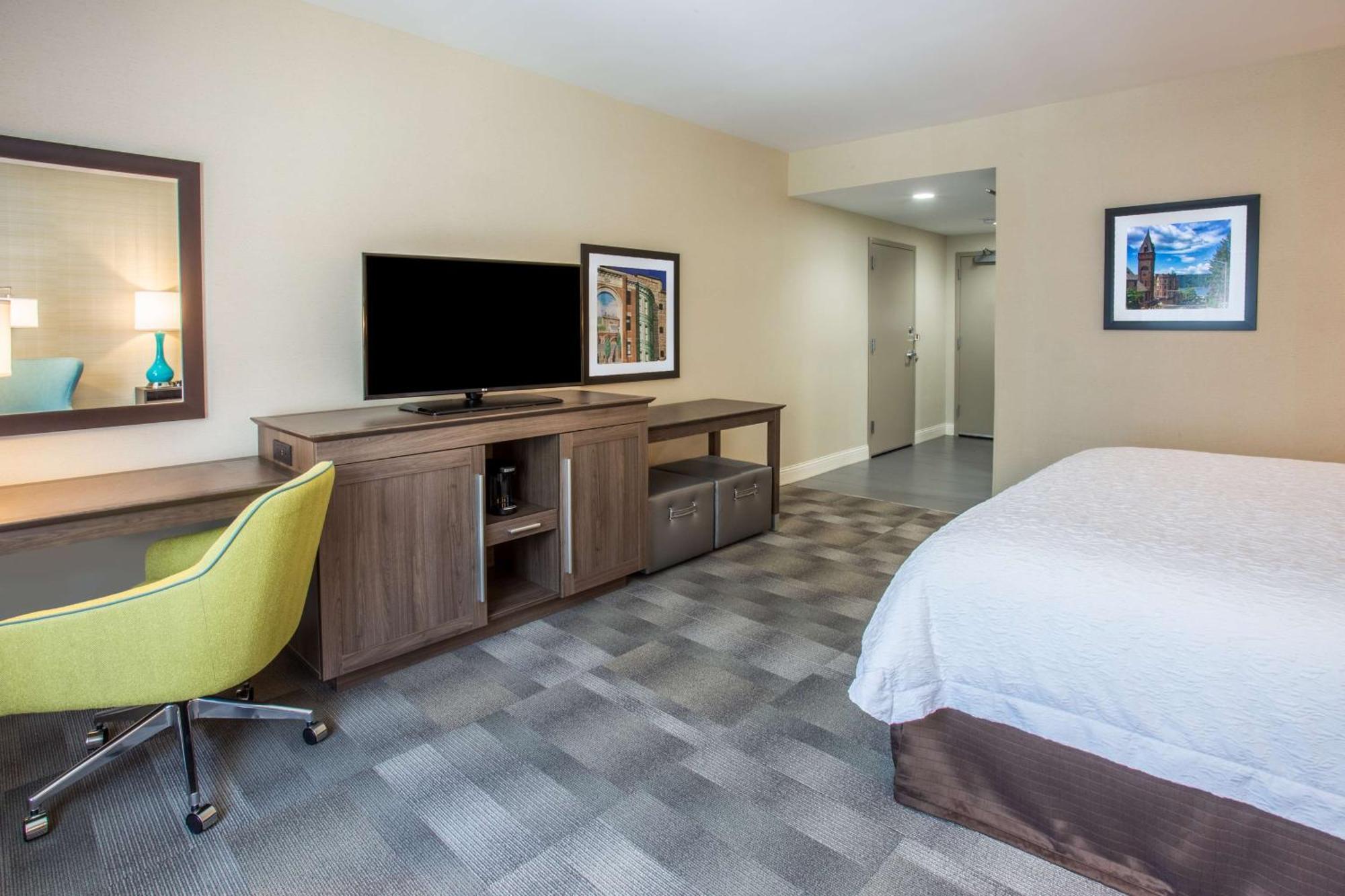 Hampton Inn & Suites Yonkers - Westchester Eksteriør bilde