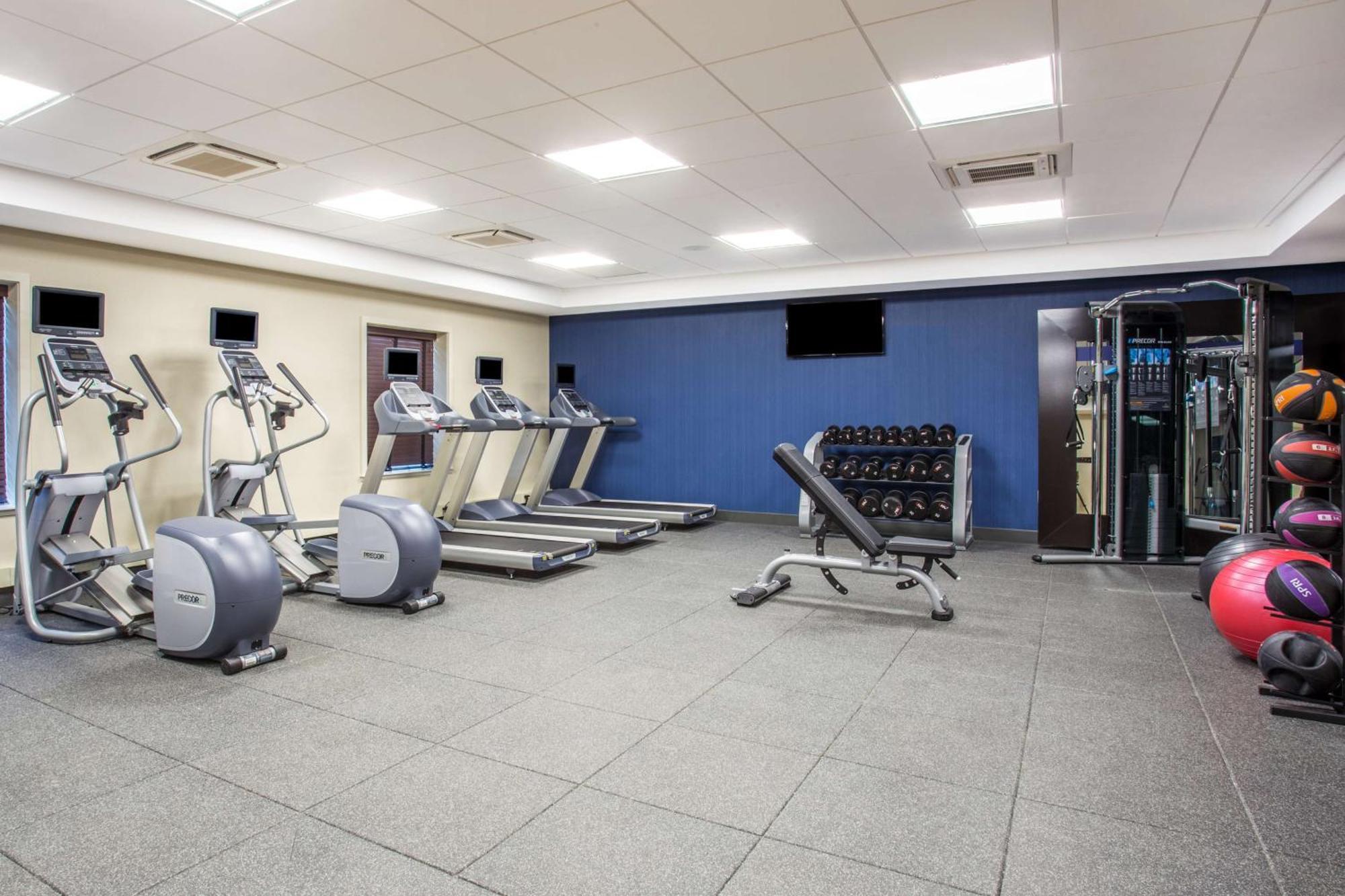 Hampton Inn & Suites Yonkers - Westchester Eksteriør bilde