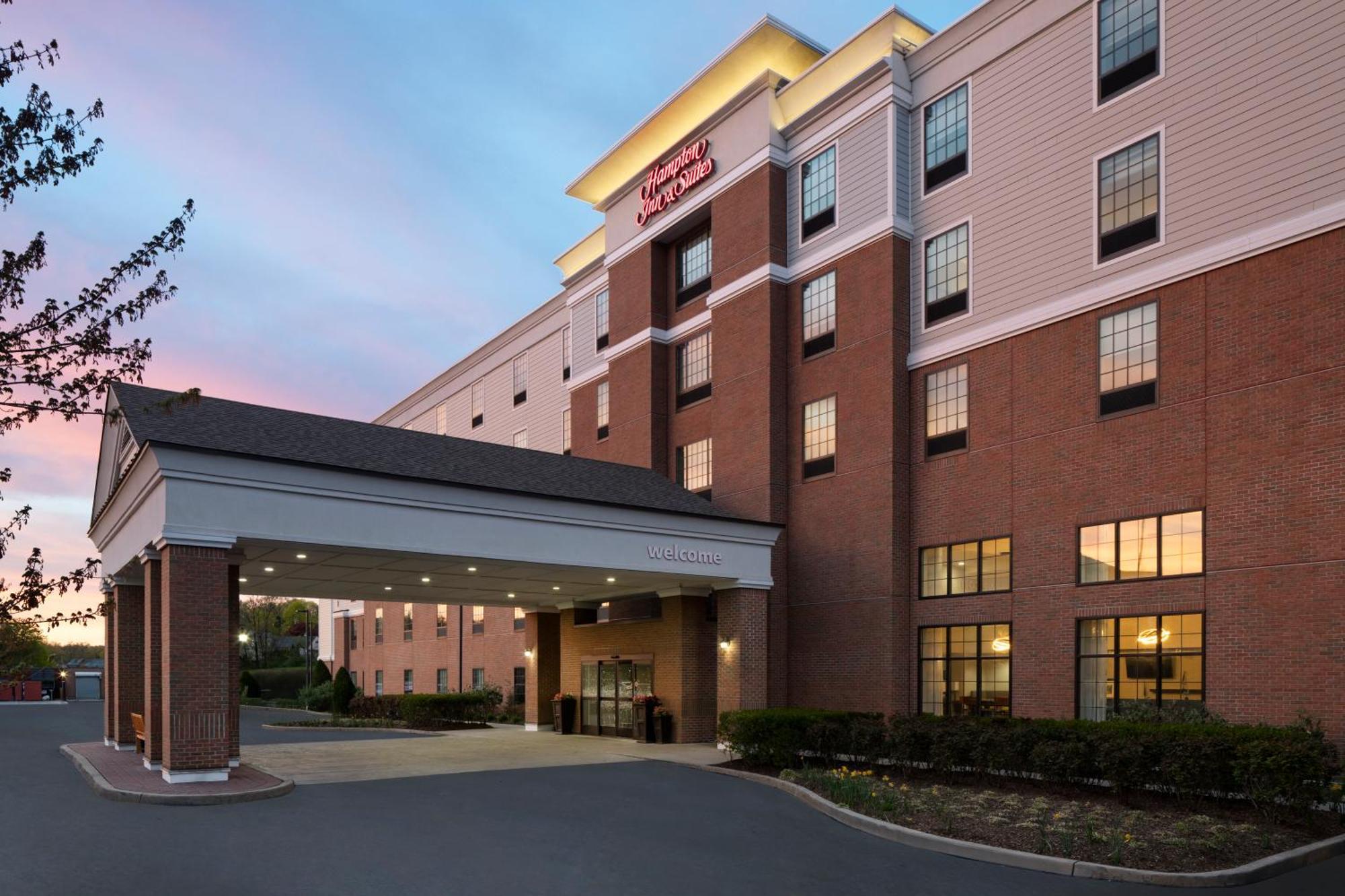 Hampton Inn & Suites Yonkers - Westchester Eksteriør bilde