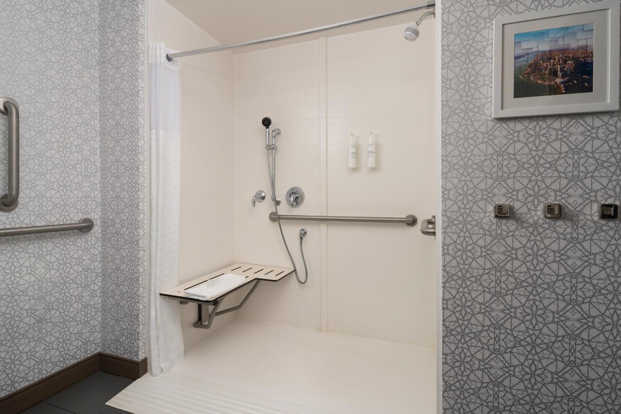 Hampton Inn & Suites Yonkers - Westchester Eksteriør bilde